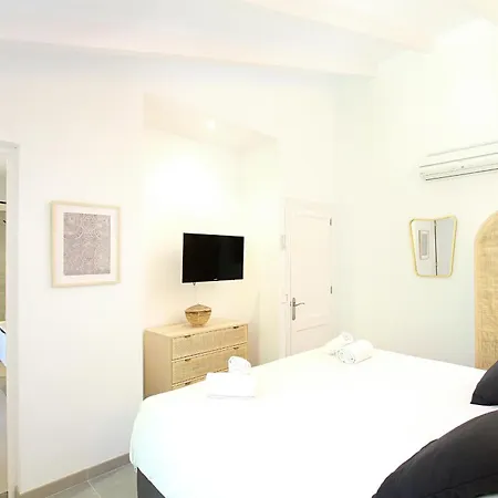 Country Lane Set In Hills فيلة بويينسا